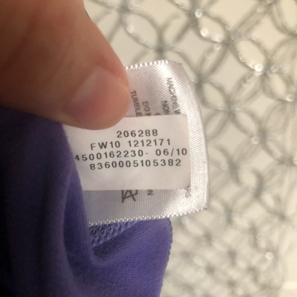 SOLD Under Armour Cold Gear Crew Neck Med - Picture 7 of 8